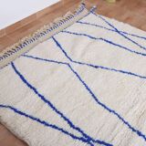 Handmade Moroccan wool rug, large size 250x150 cm, handcrafted.