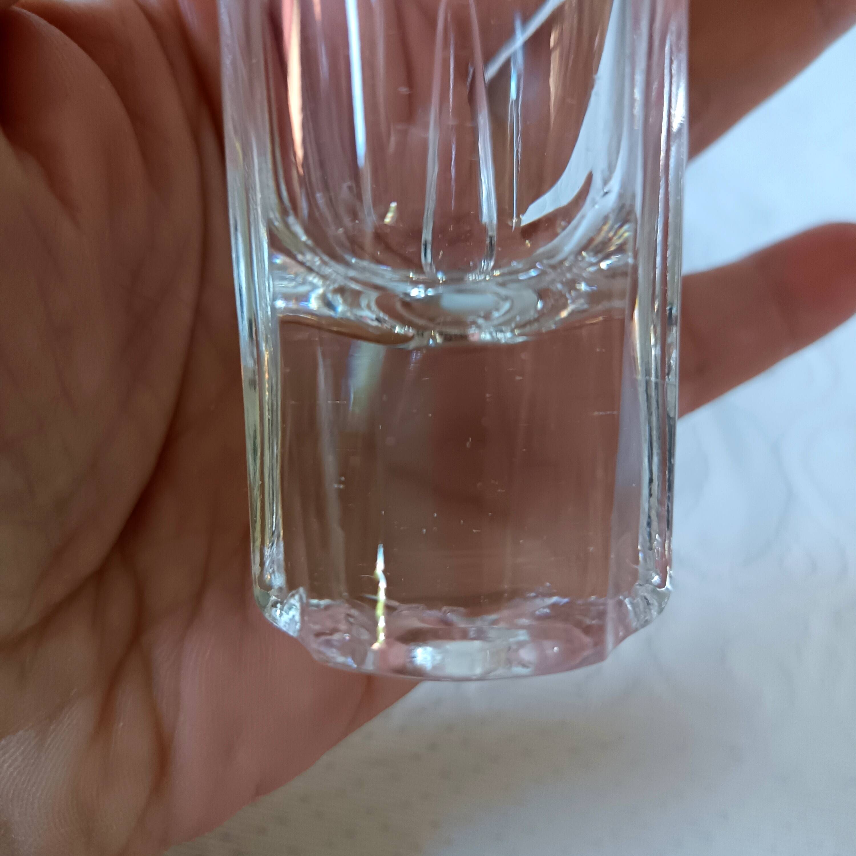 6 vintage red and white flower decorated liqueur glasses