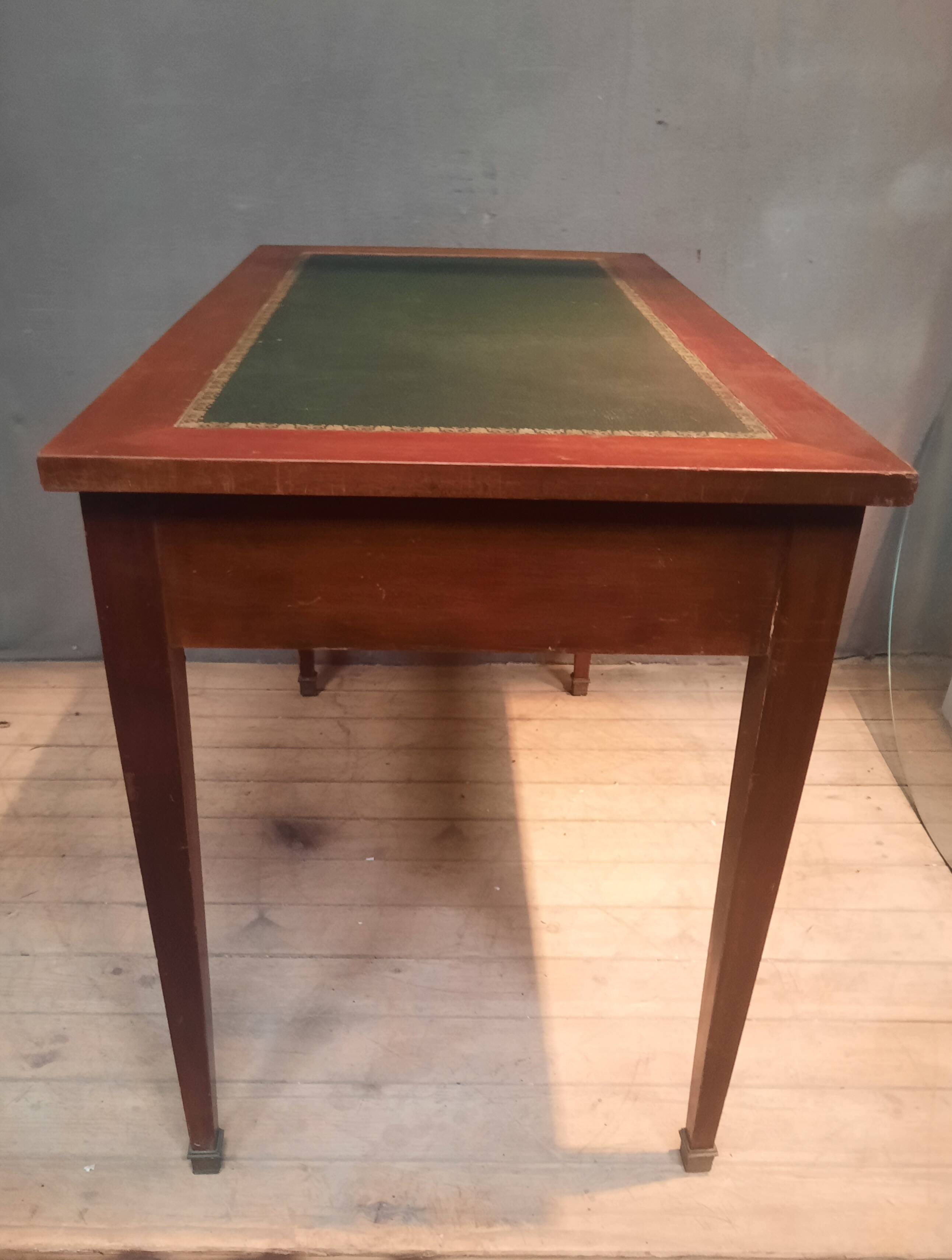 Directoire style desk table with 2 drawers