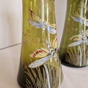 Paire de vases en verre émaillé avec libellule, attribués à Legras
