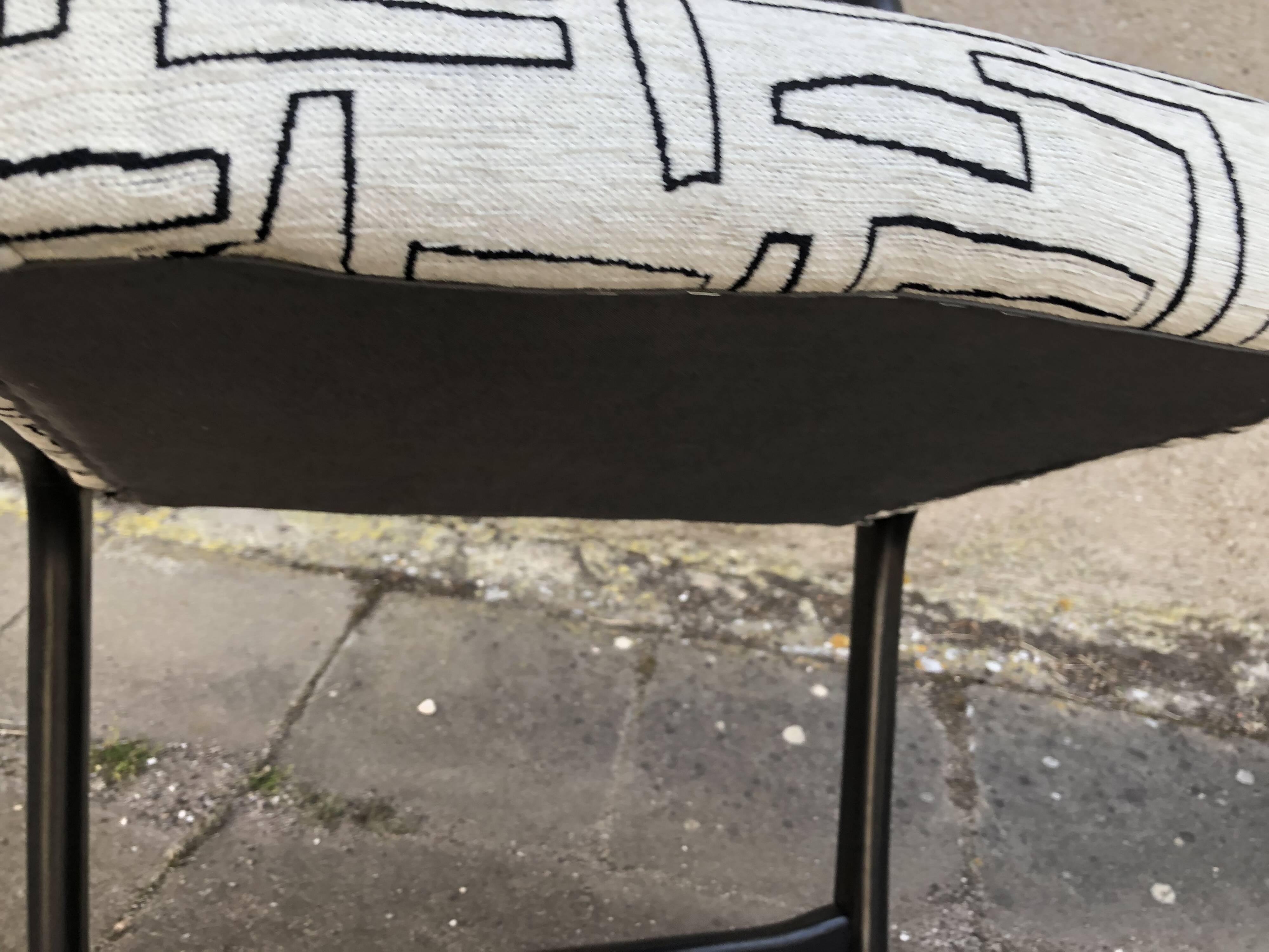 4 chaises Baumann Traîneau