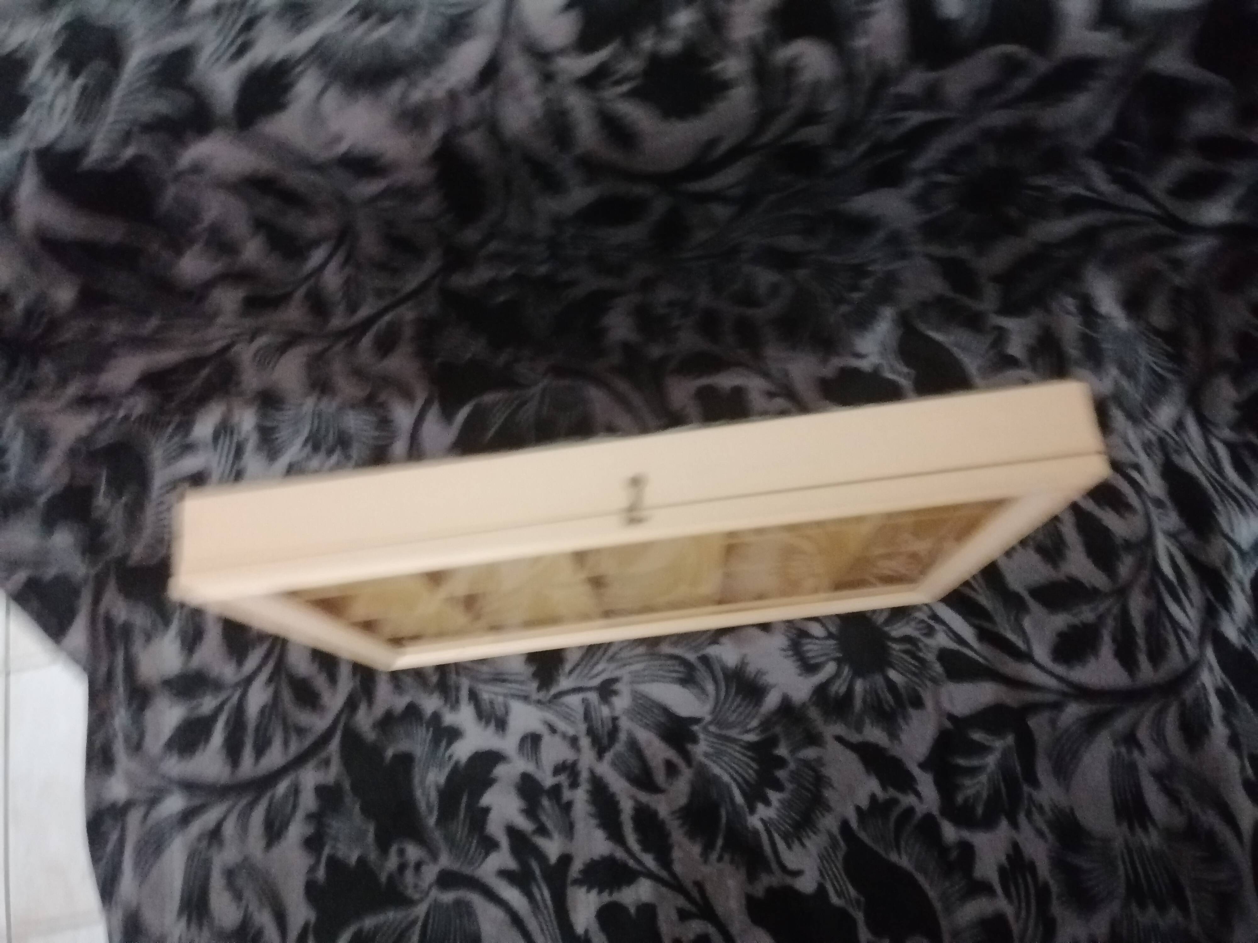 Miniature wall or installation case