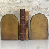 Antique bookends, Bust figure in bronze patinated plaster. 19 x 13 cm