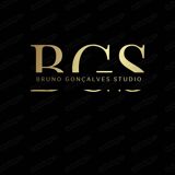 Artisan-Restored Mid-Century Armchair in Golden Mustard Velvet | Bruno Gonç