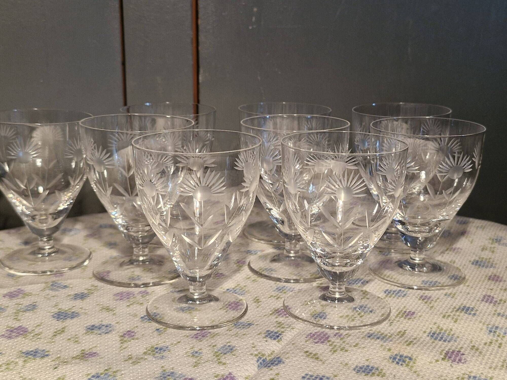 Villeroy and Bosch - 9 Antique Port Glasses - Cut crystal with flower decoration