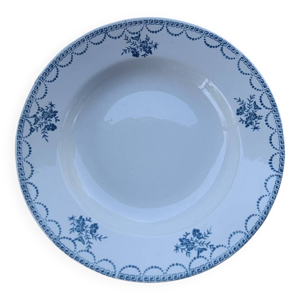 Lot d'assiettes terre - fer