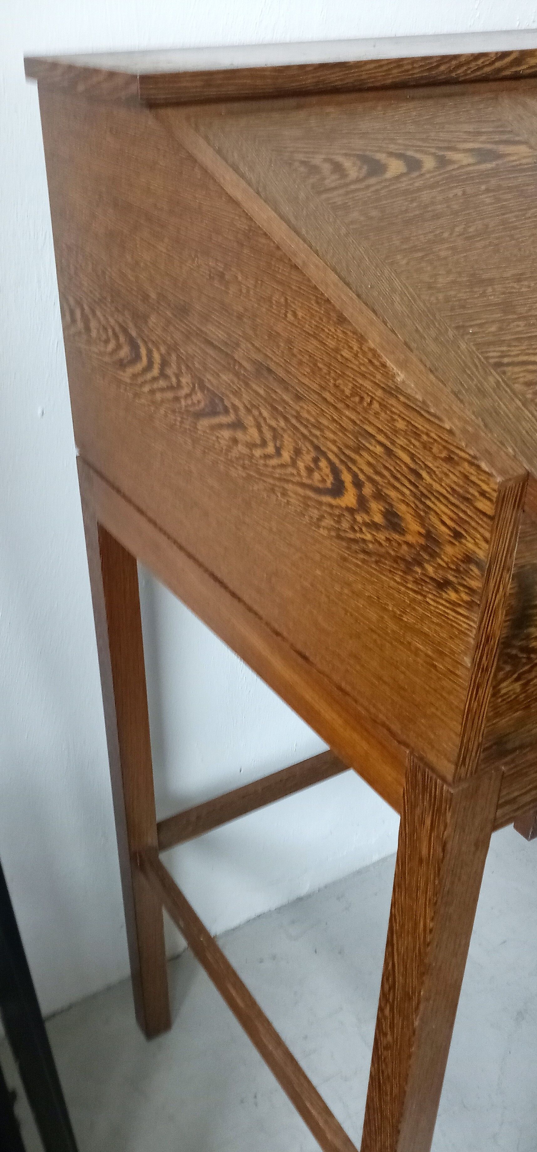 Secretary desk with stool in macasar from the 60s