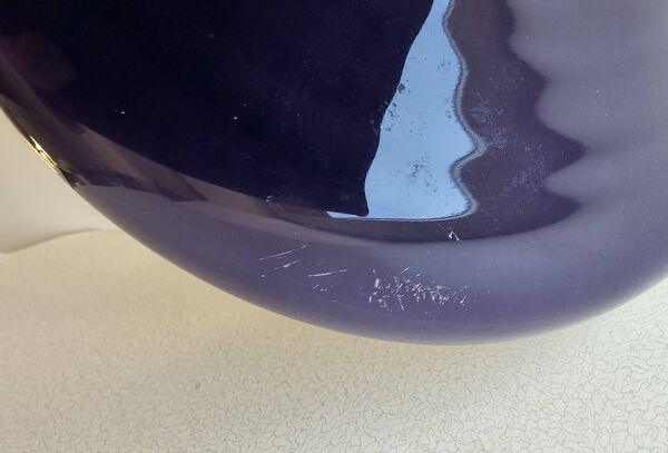 Magnifique Vase soliflore en céramique mauve Signée Marius Musarra (Vallaur