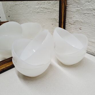 Set of 6 opaline bowls