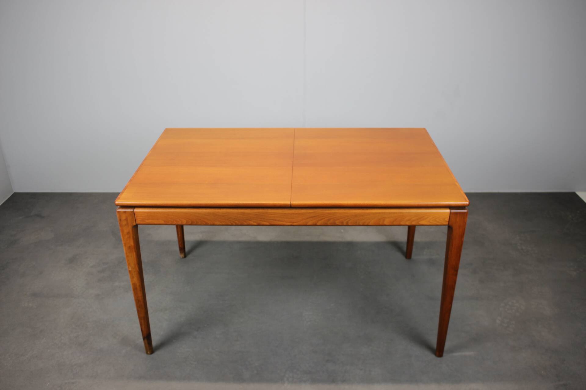 Extendable dining table by Dřevotvar, 1970s