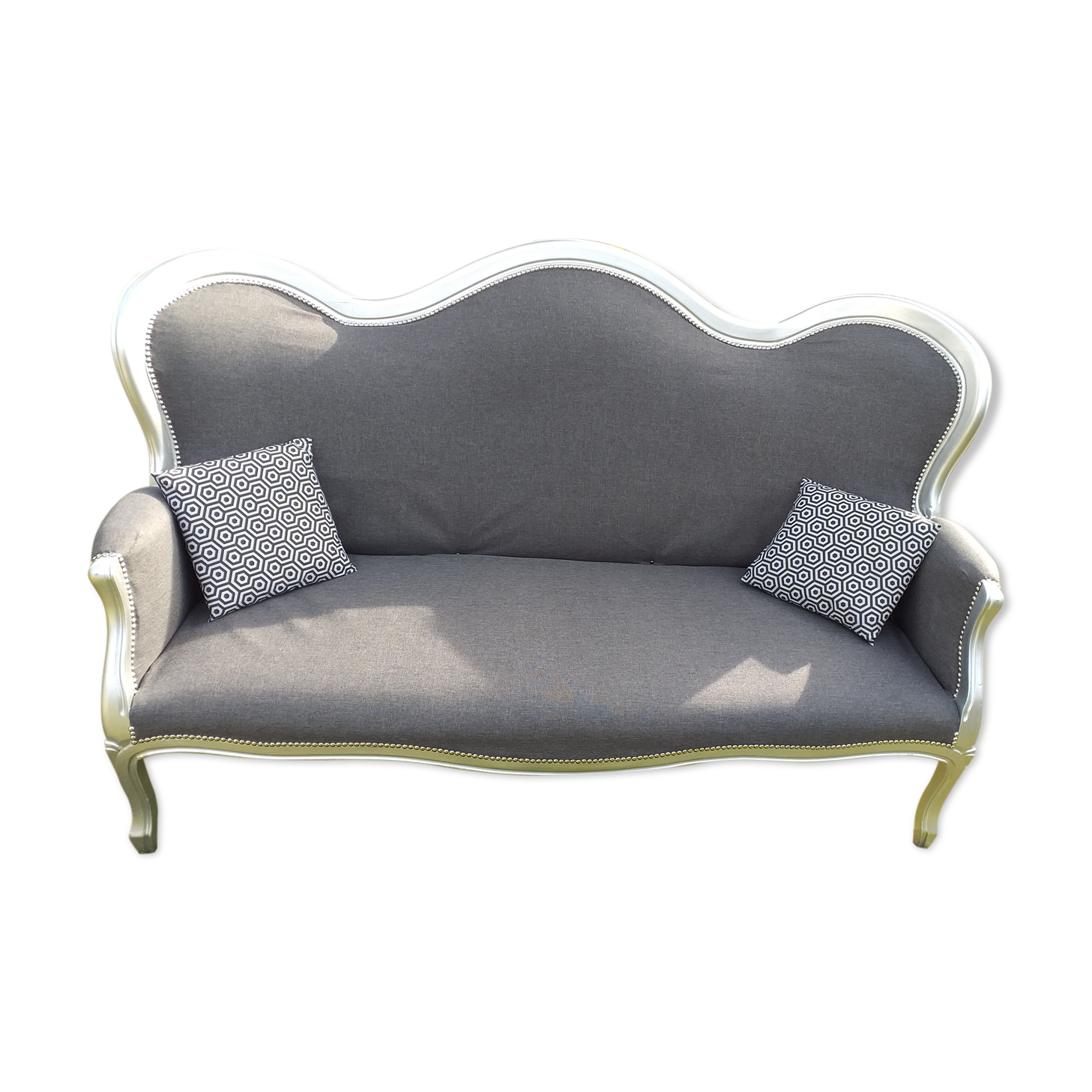 Louis Philippe banquette very chic