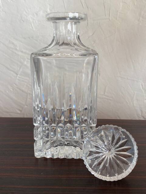 VINTAGE CRYSTAL WHISKEY CARAFE