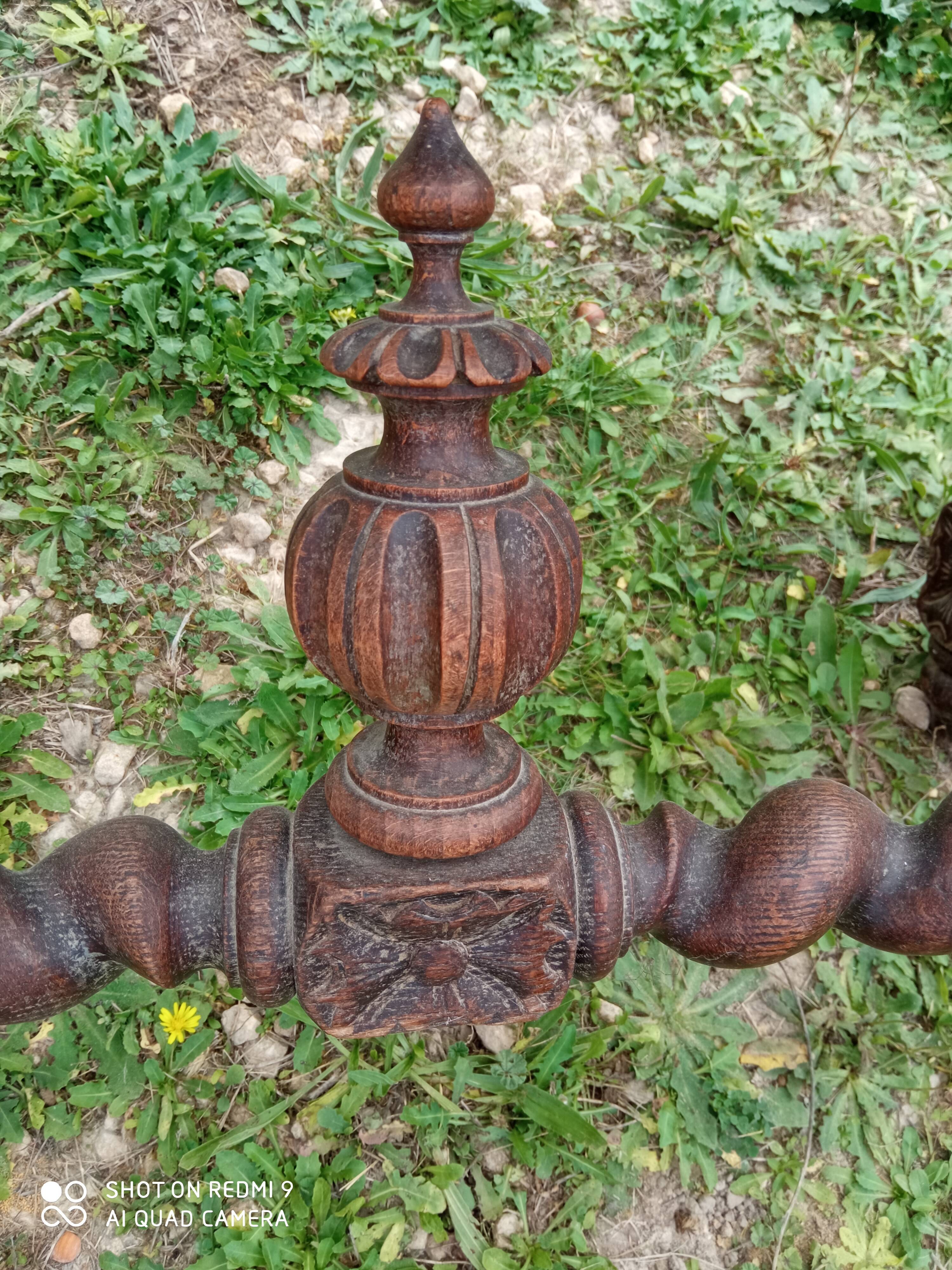 Henry 2 style desk in oak
