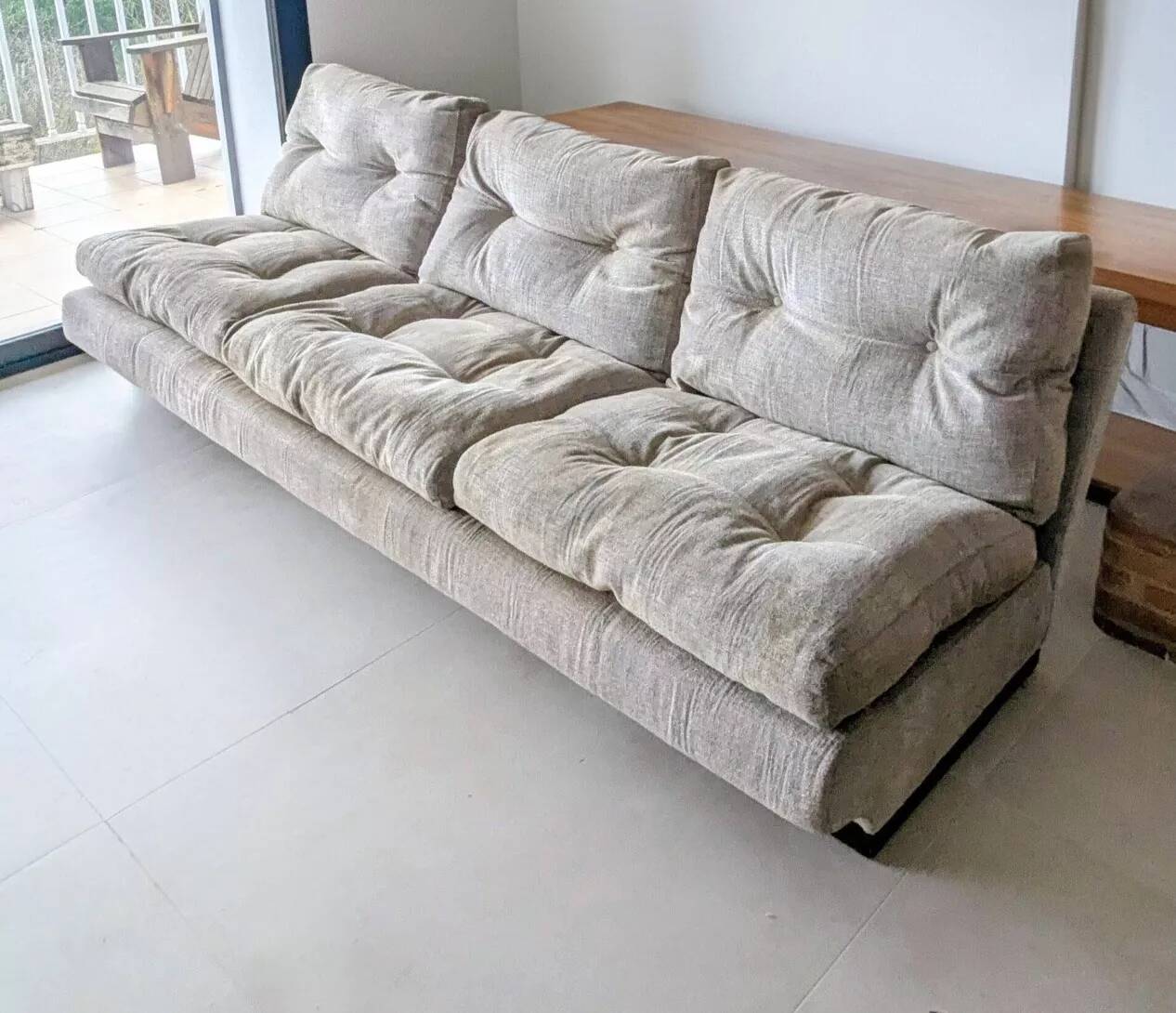 Italian canapé Cassina from the 1970s, model 895 Paolo Caliari.