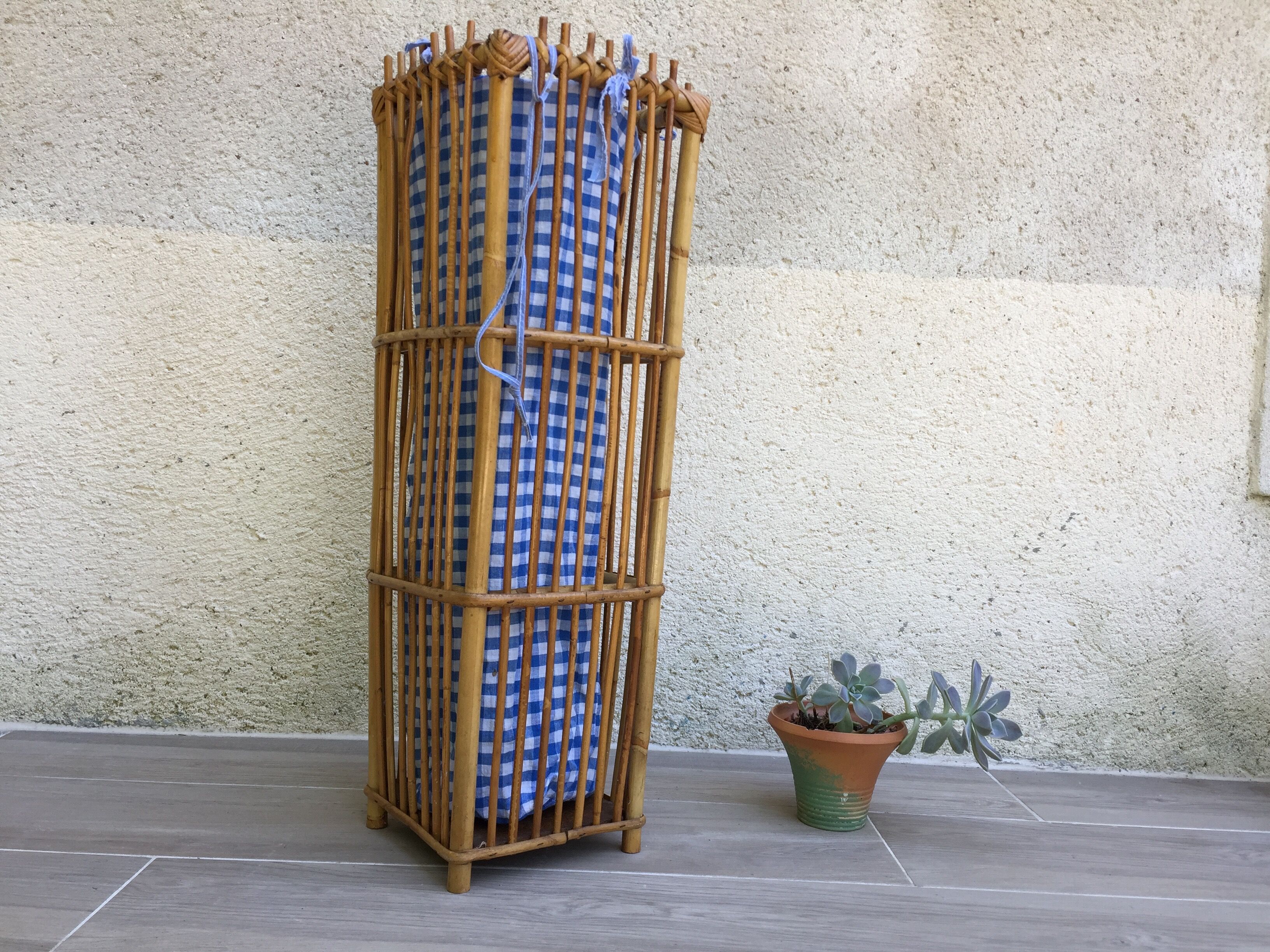 Panier rotin et tissu vishy bleu vintage