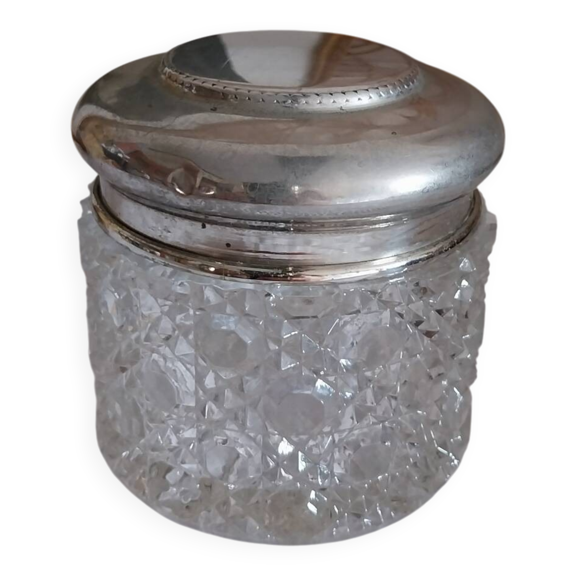 Old Baccarat crystal pot, Diamant model
