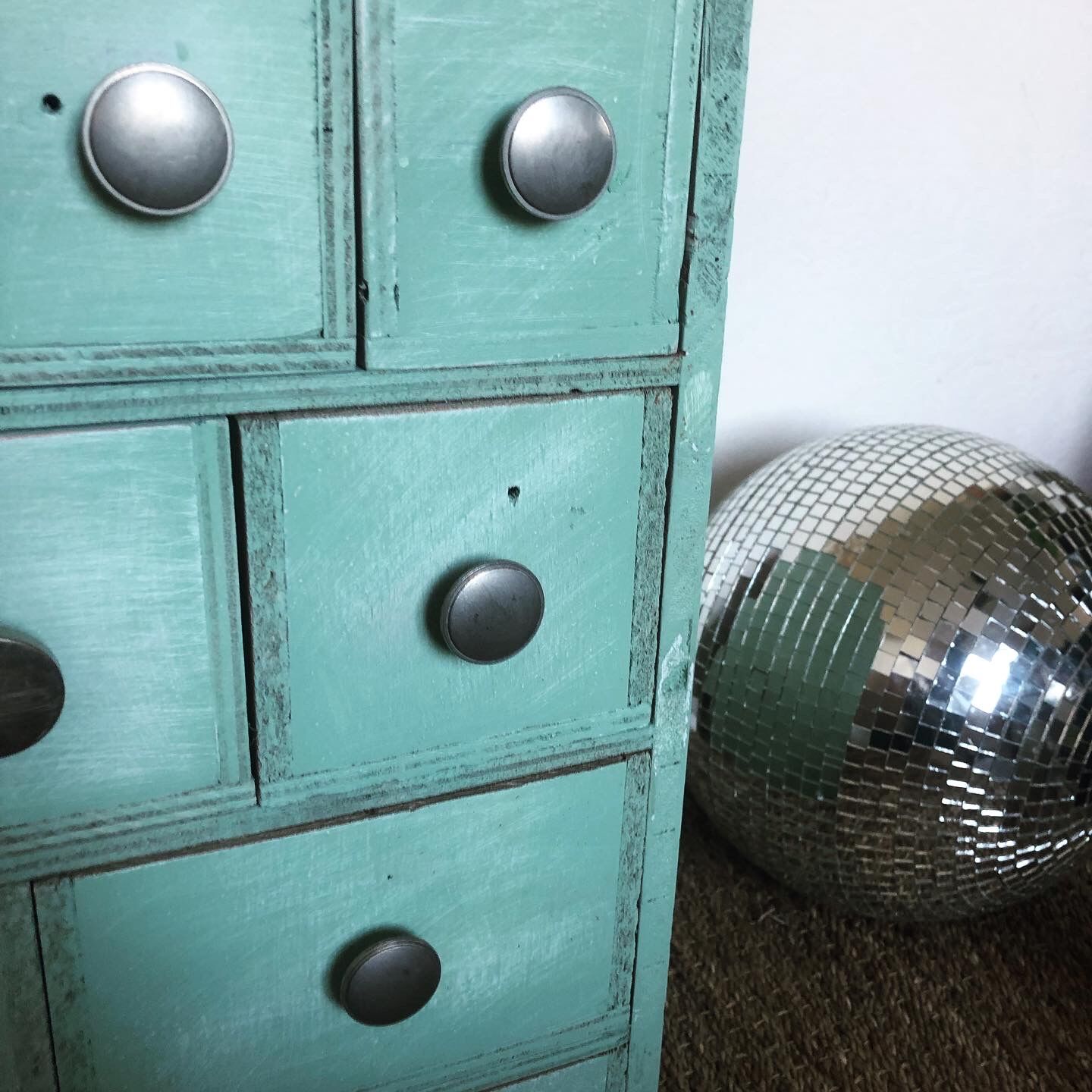 Workshop furniture 10 boxes