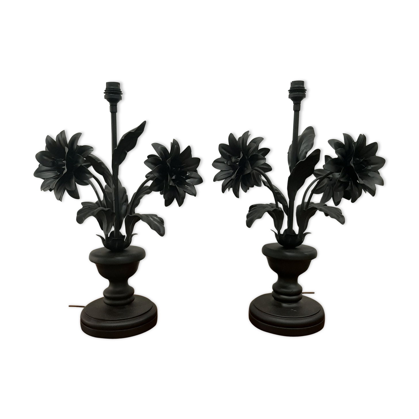 Duo of flower lamp bases
