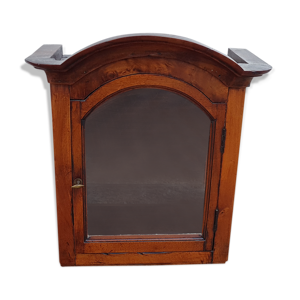 vitrine en noyer