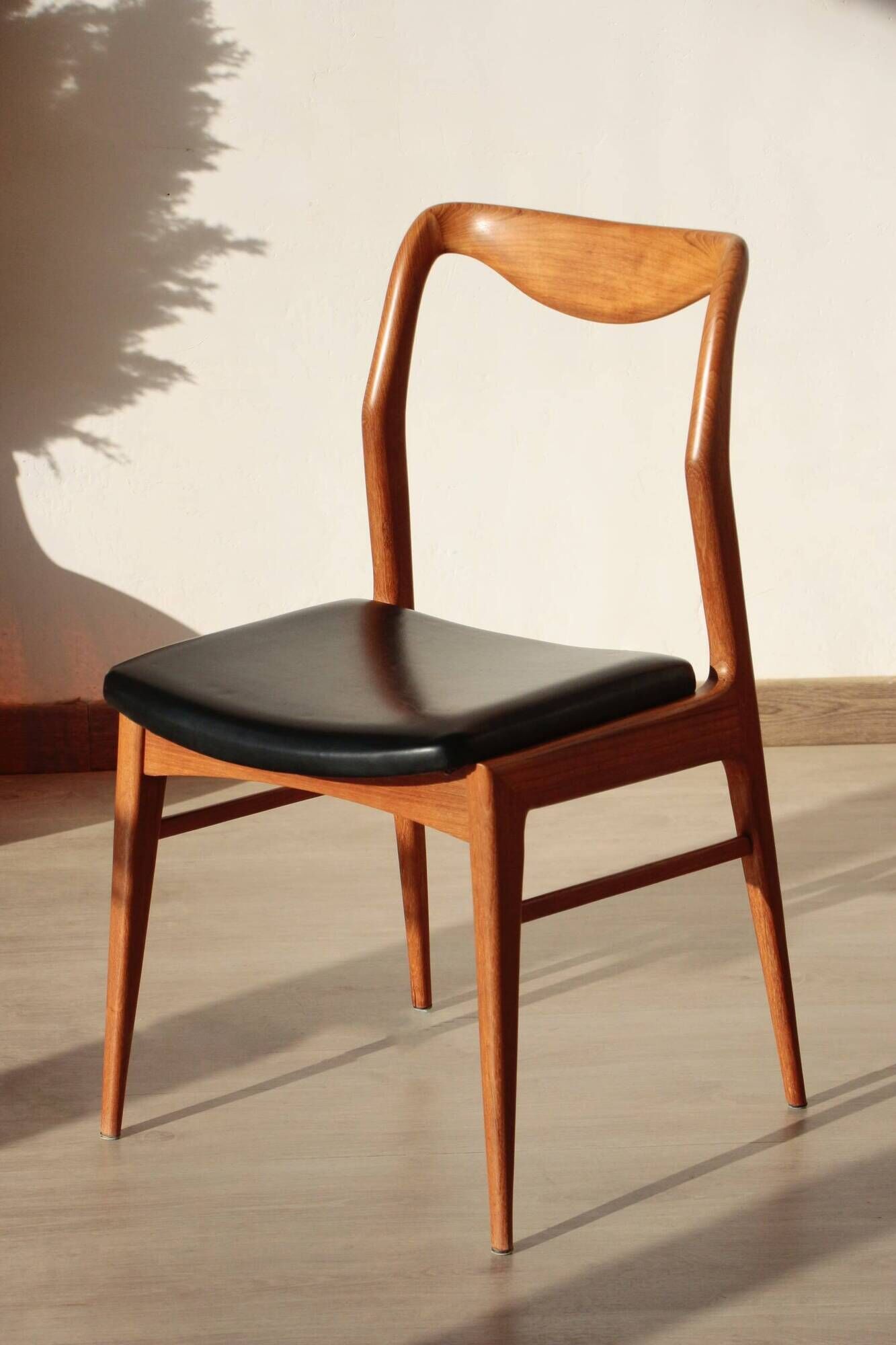 Set of 6 Vintage Scandinavian Teak Chairs – 1960s
