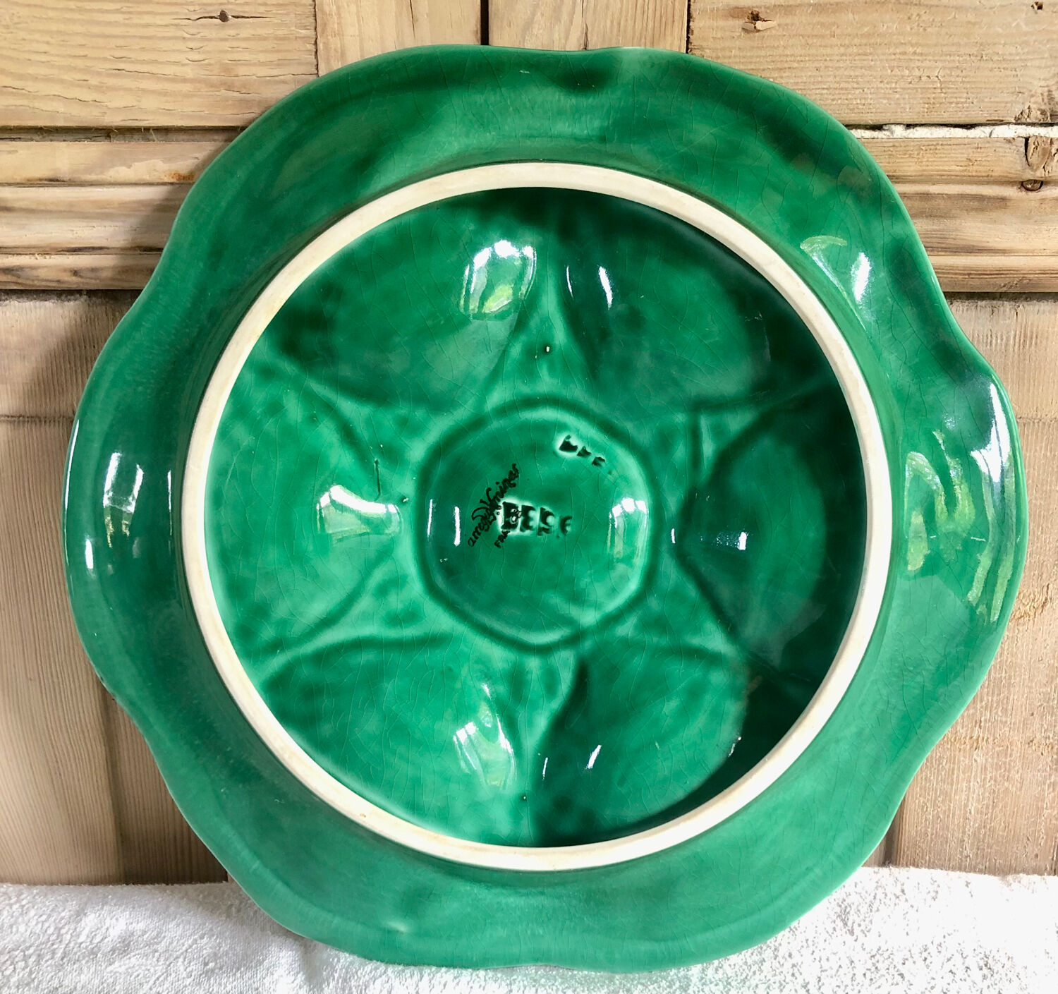 6 Sarreguemines slurry oyster plates