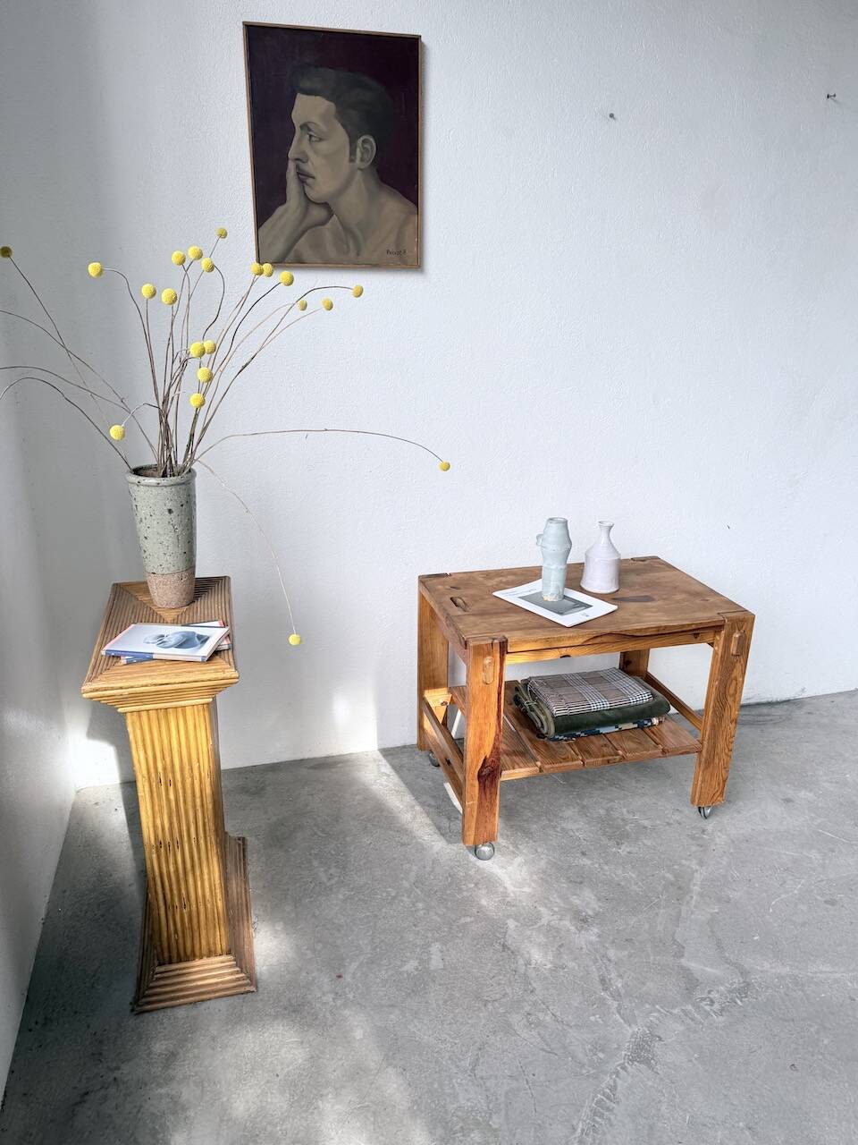 1980 pine wheeled console table