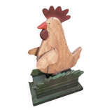 Mechanical wooden hen