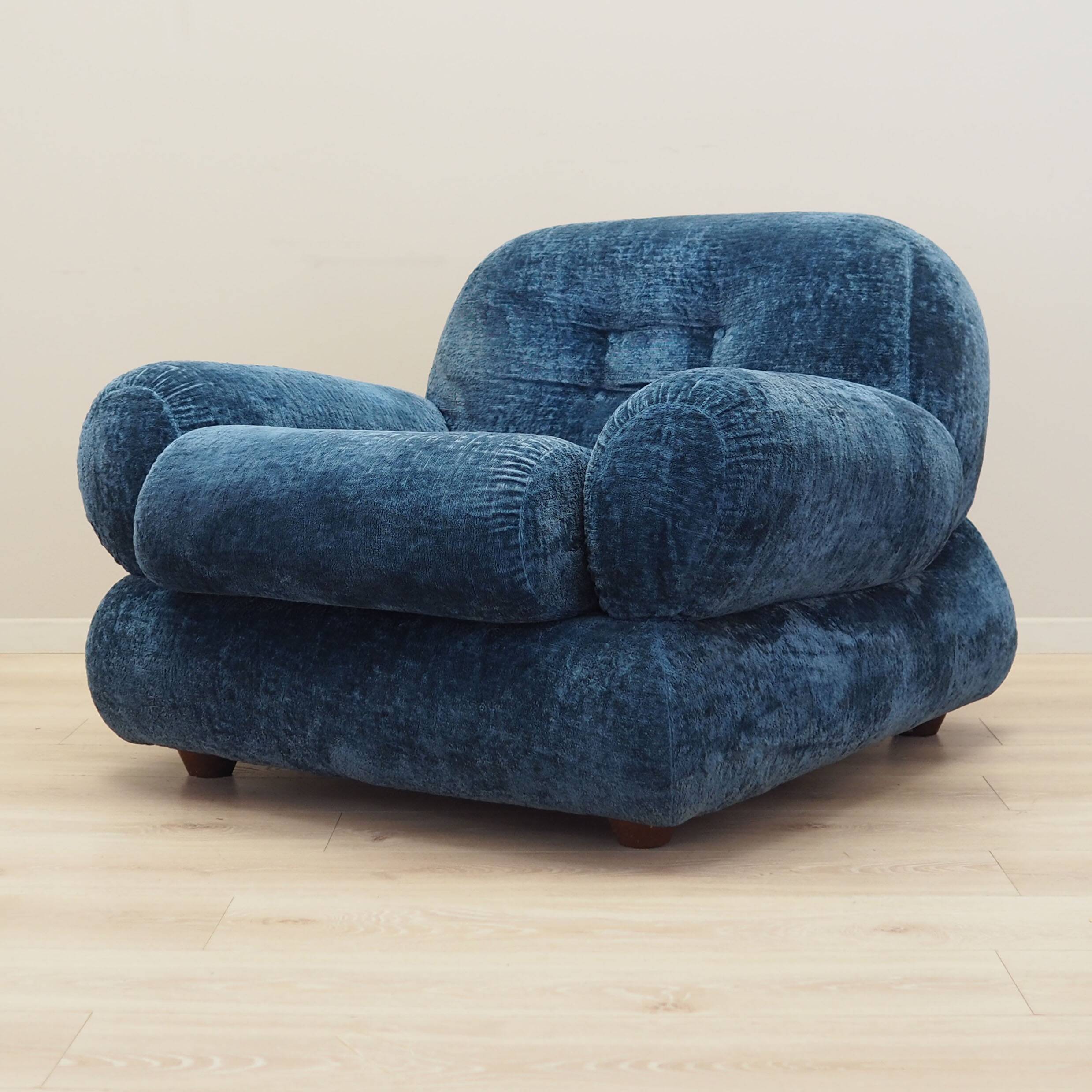 Blue armchair, Italian design, 1970s, production: Italy