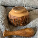 Mortar and pestle in black