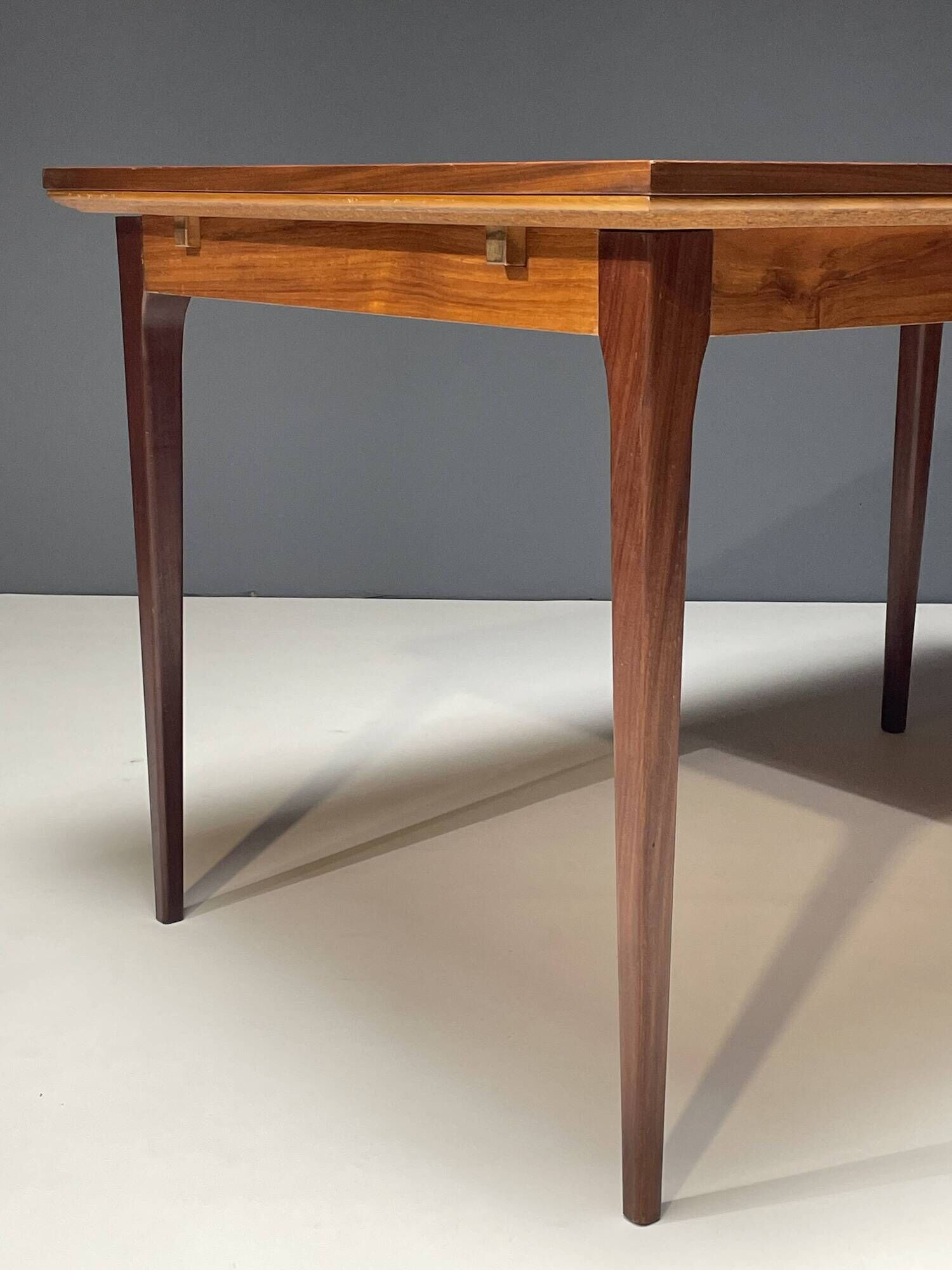 Table à l’italienne Bulke des années 1960