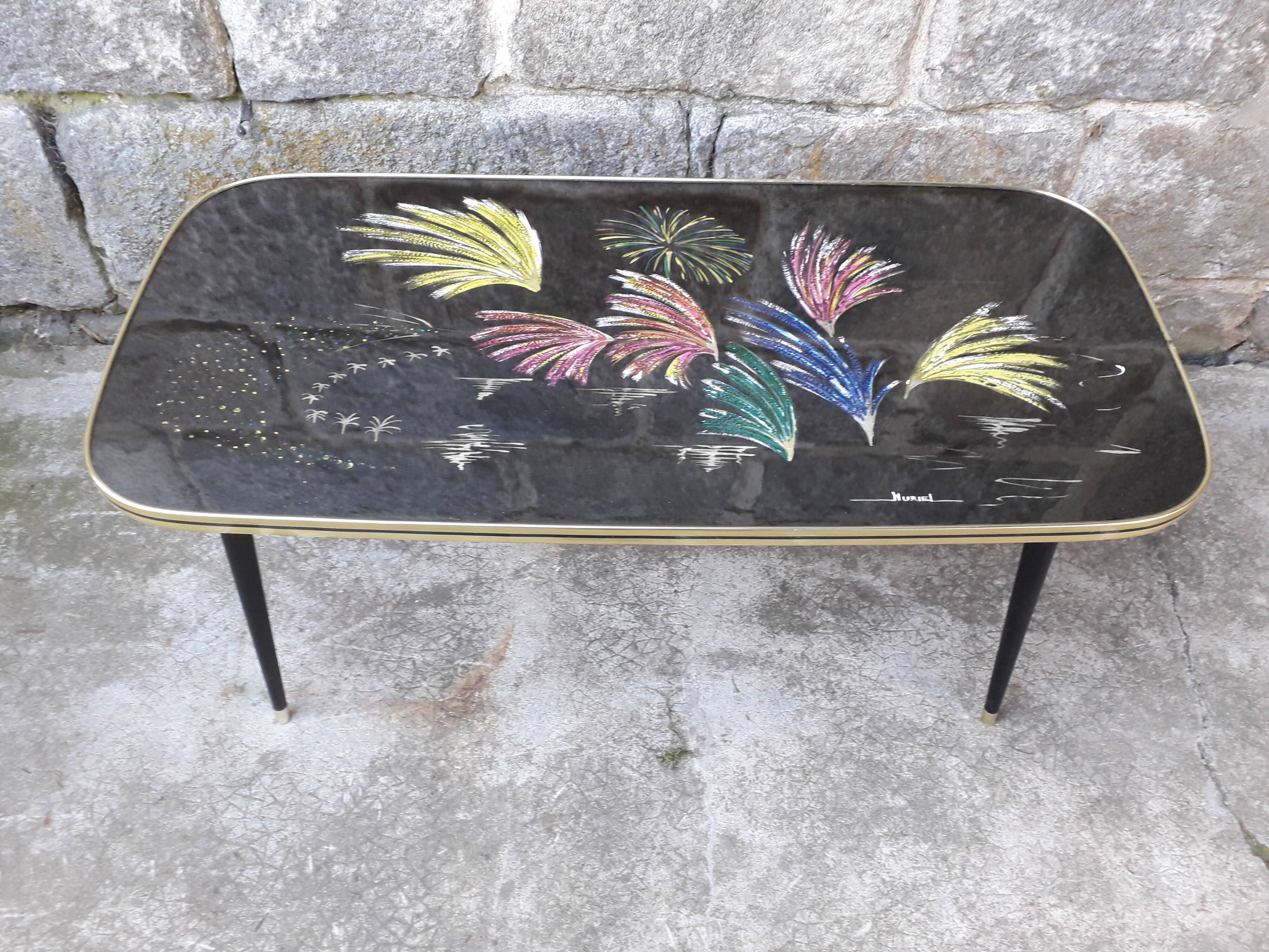 Vintage coffee table spindle legs