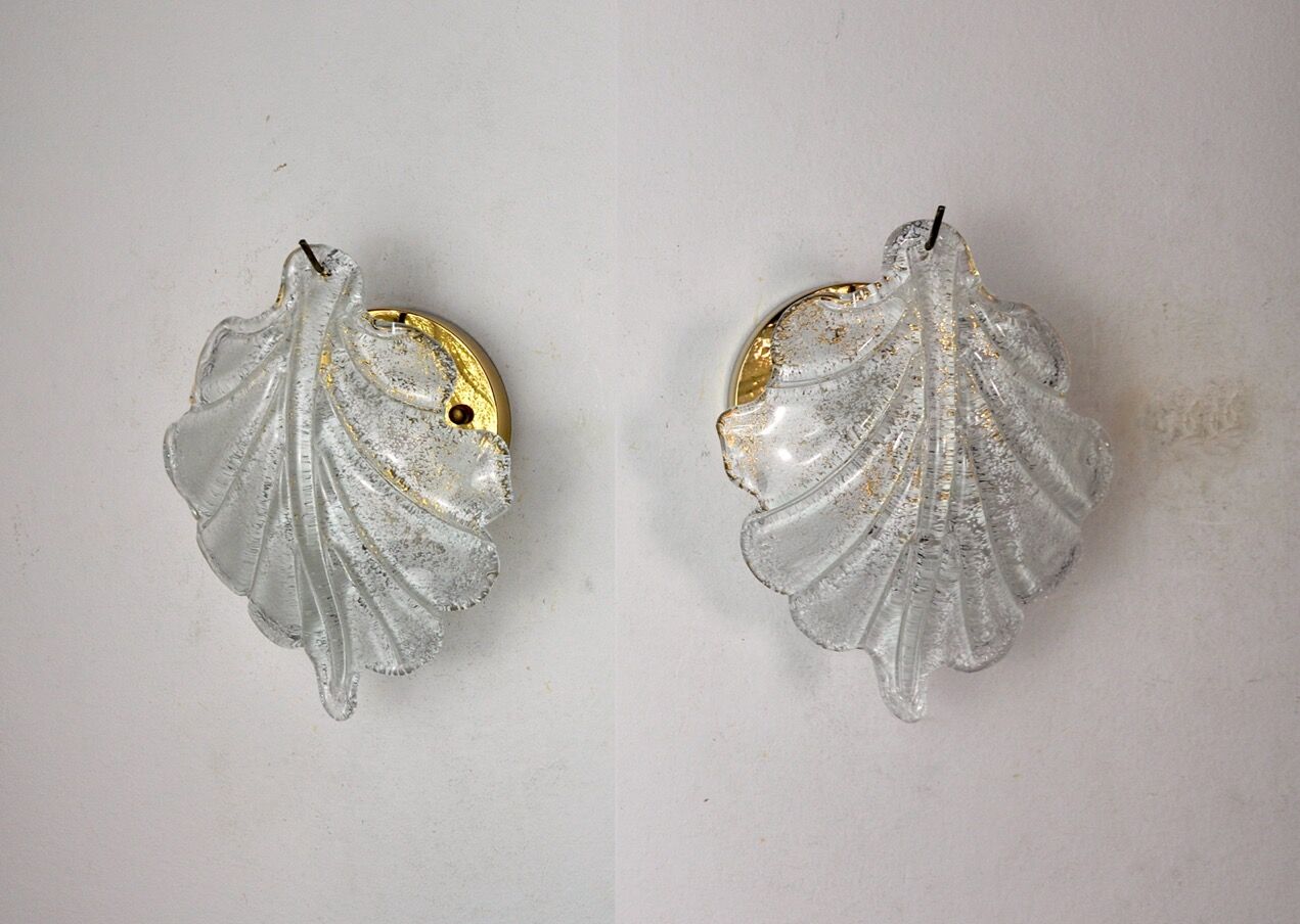 Pair of wall lamps Feuille by Murano Mazzega in frosted glass Italy 1970