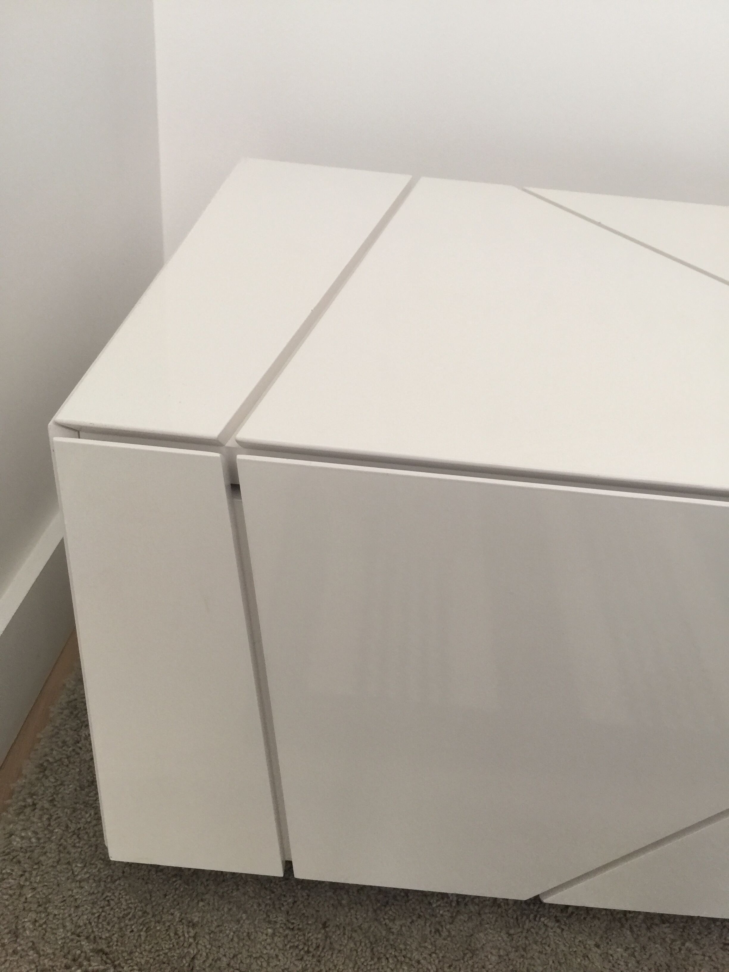 Furniture HiFi Ligne Roset