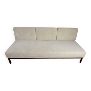 Canapé vintage scandinave - places