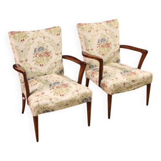 Paire de fauteuils italiens du XXe siècle