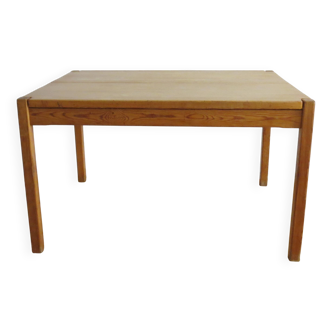 Table à manger en pin 'Hongisto' par Ilmari Tapiovaara pour Laukaan Puu Finlande