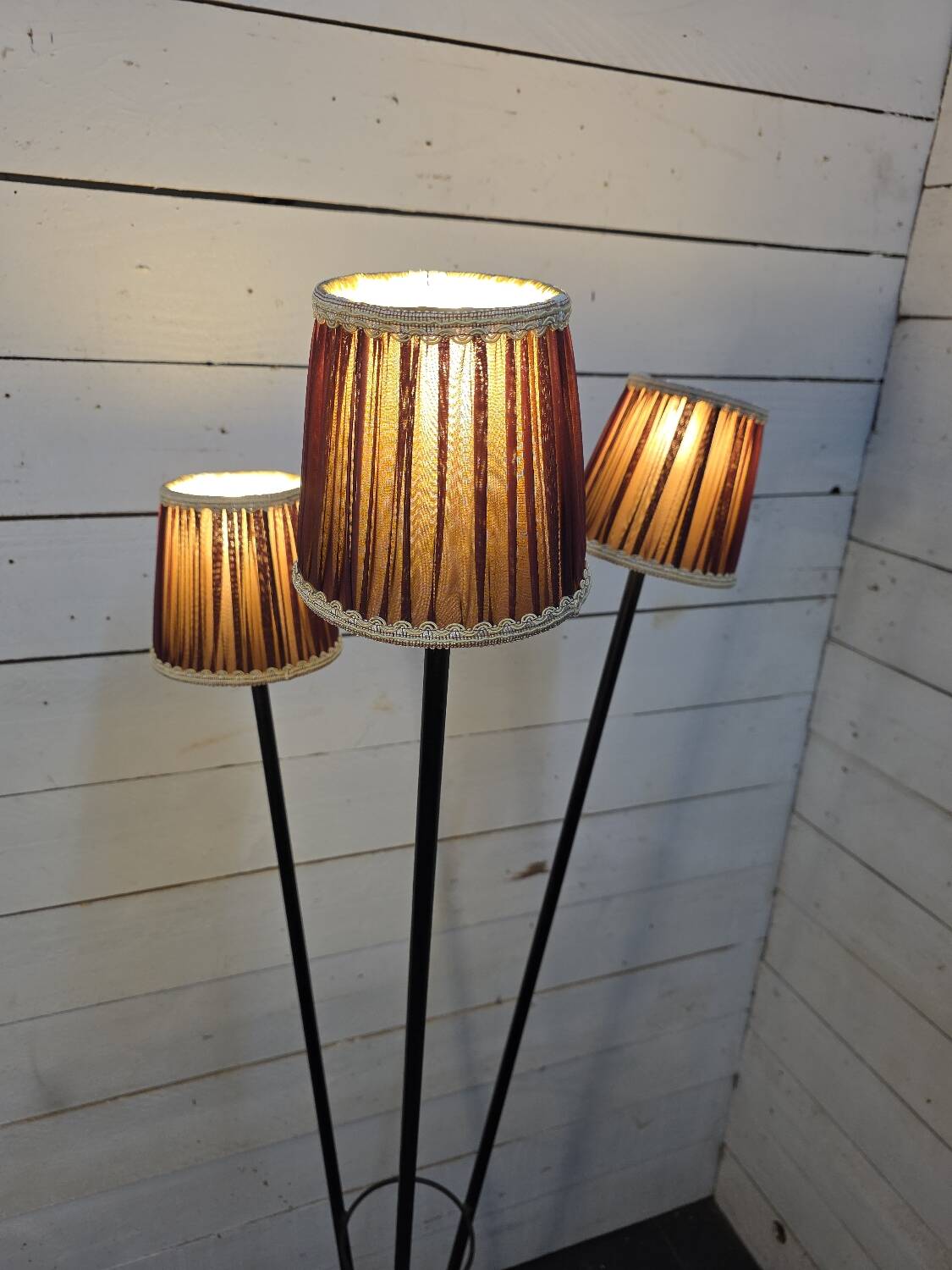 1960s tripod floor lamp, 3 lights