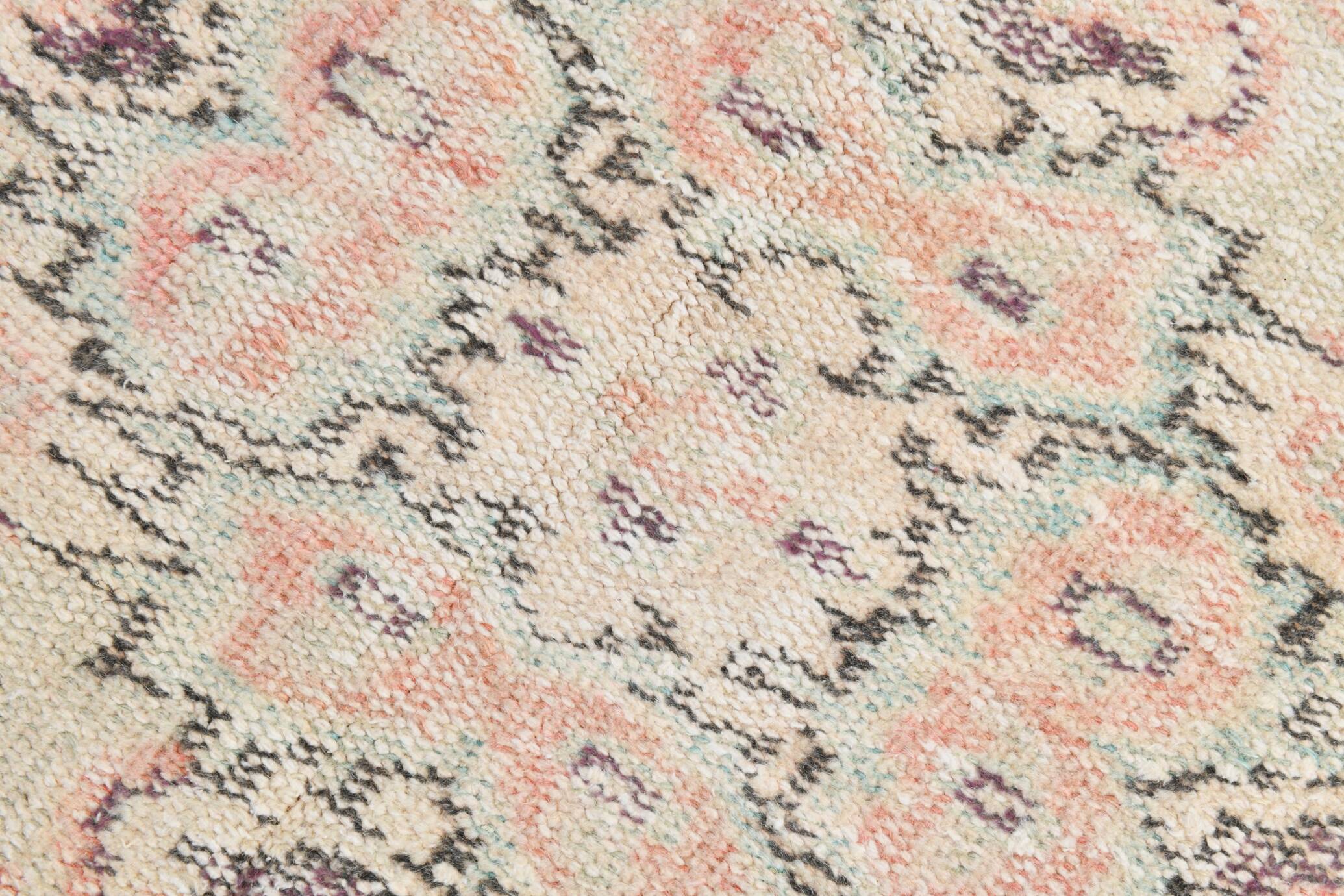 5x10 Long Wide Pale Red Oriental Pattern Persian Rug, 171x300Cm