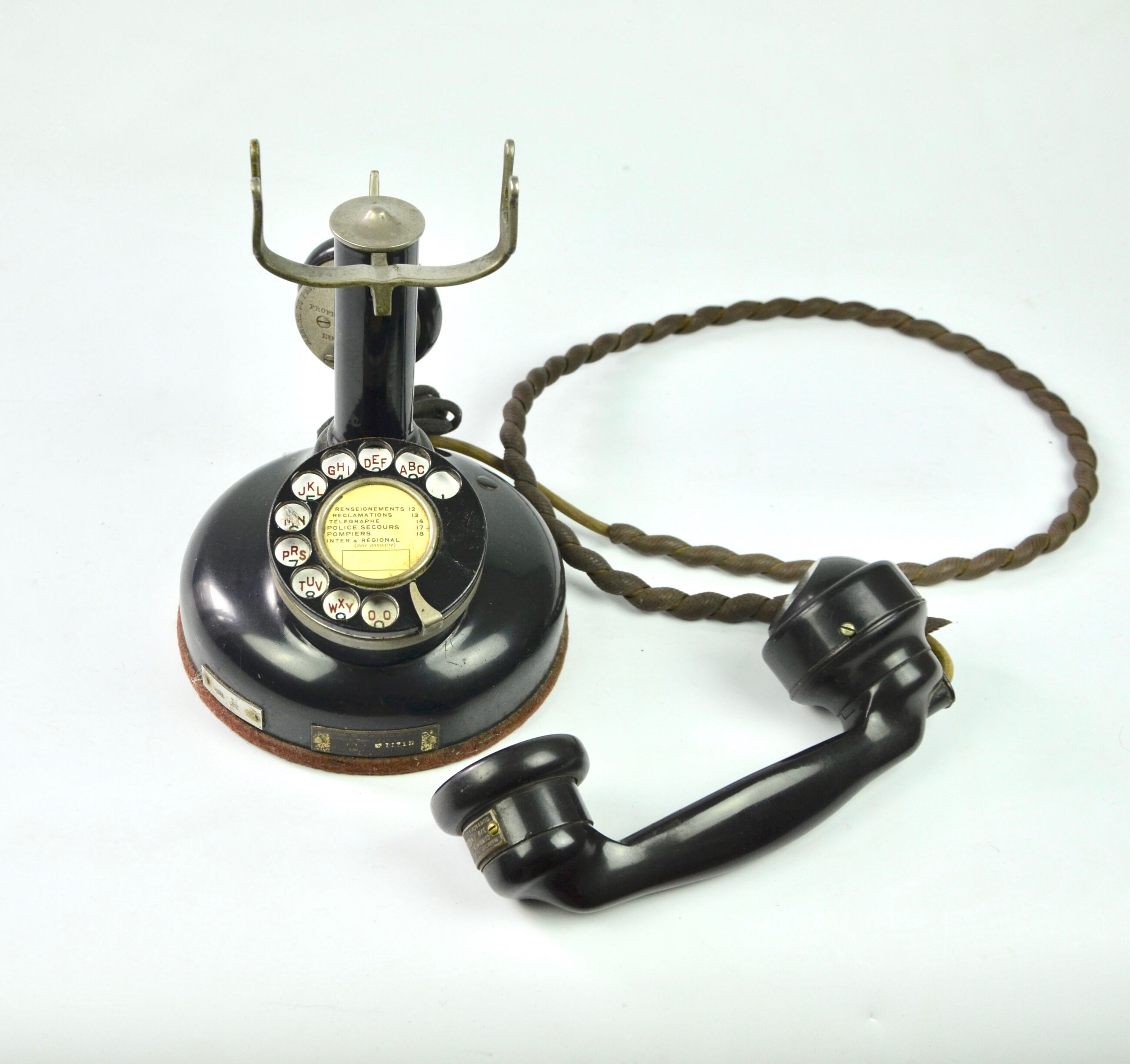 Bakelite column phone