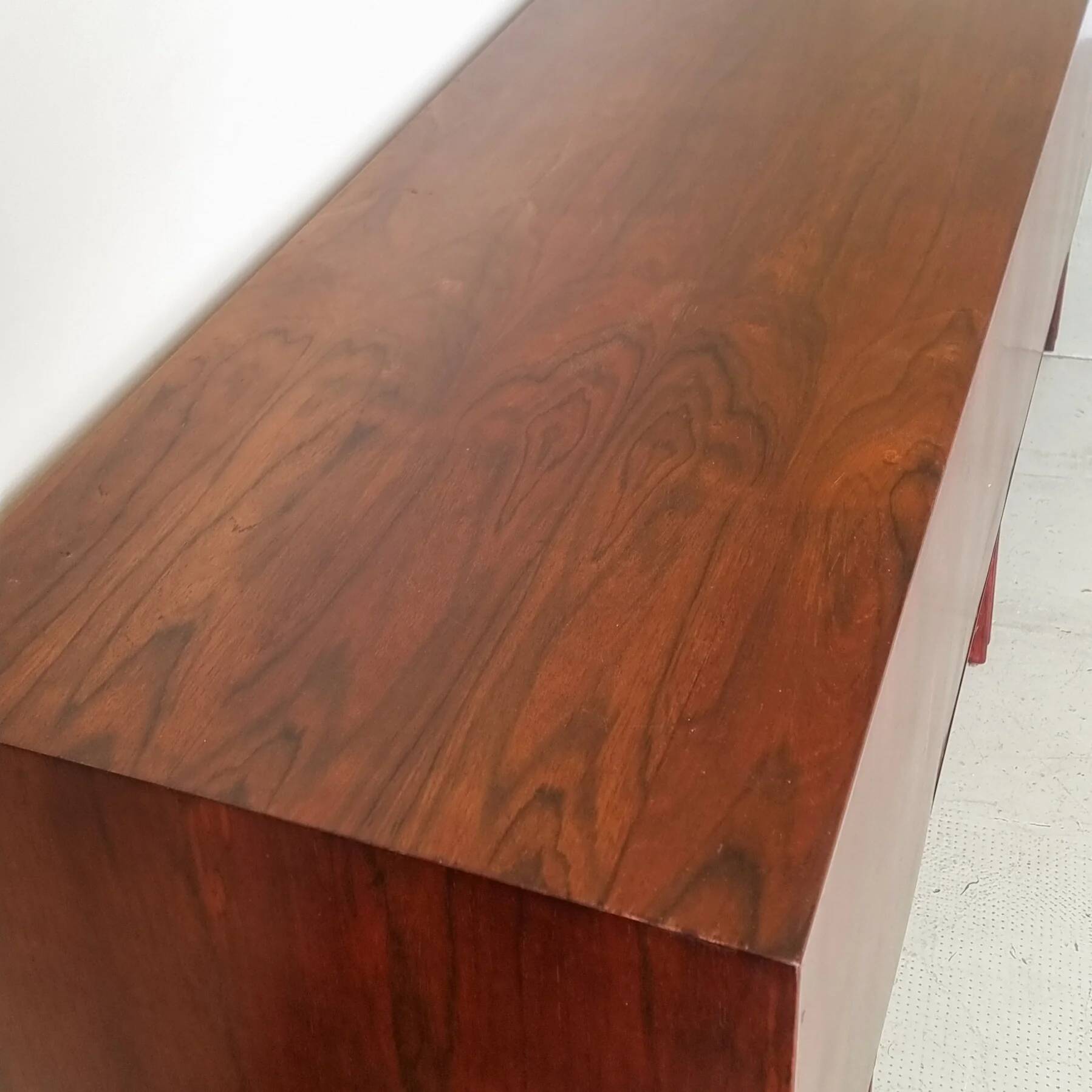 Enfilade M501 en palissandre par Gianfranco Frattini pour Bernini