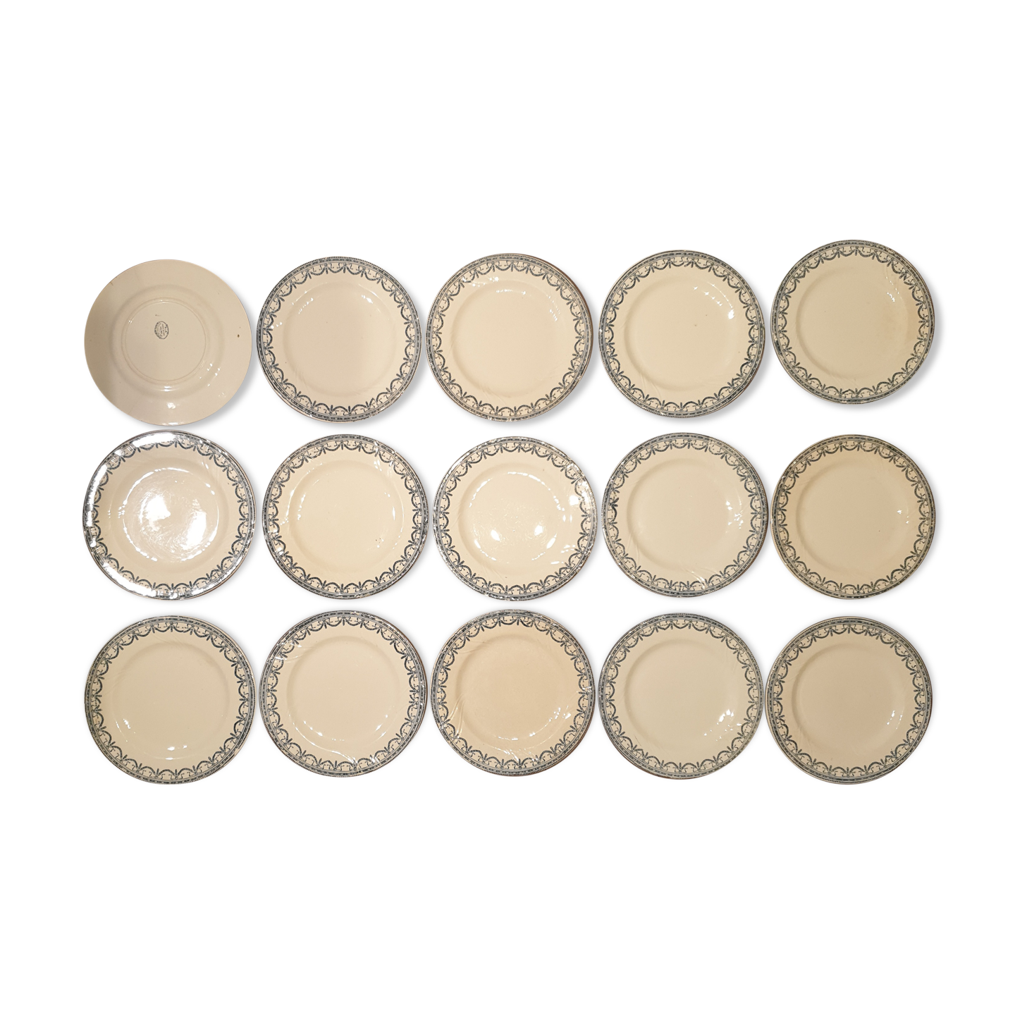 Flat plates iron earth Salins