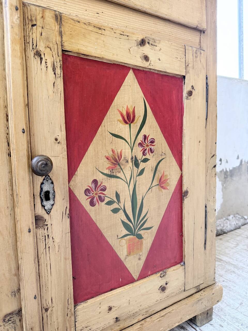 Antique grocery furniture, polychrome folk art, Savoie 1940.