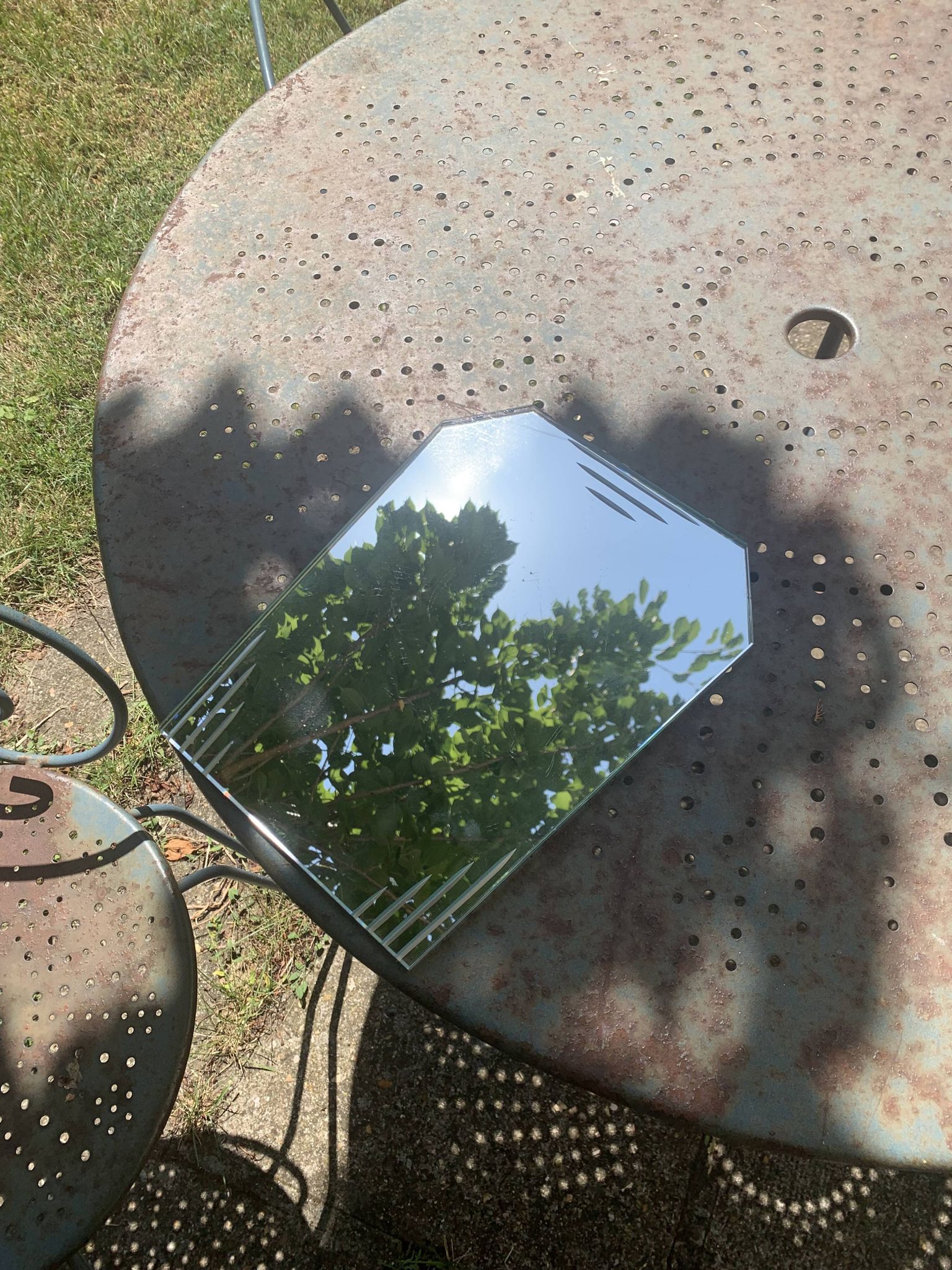 Miroir, centre de table, à poser, biseaute et ciselé, art deco