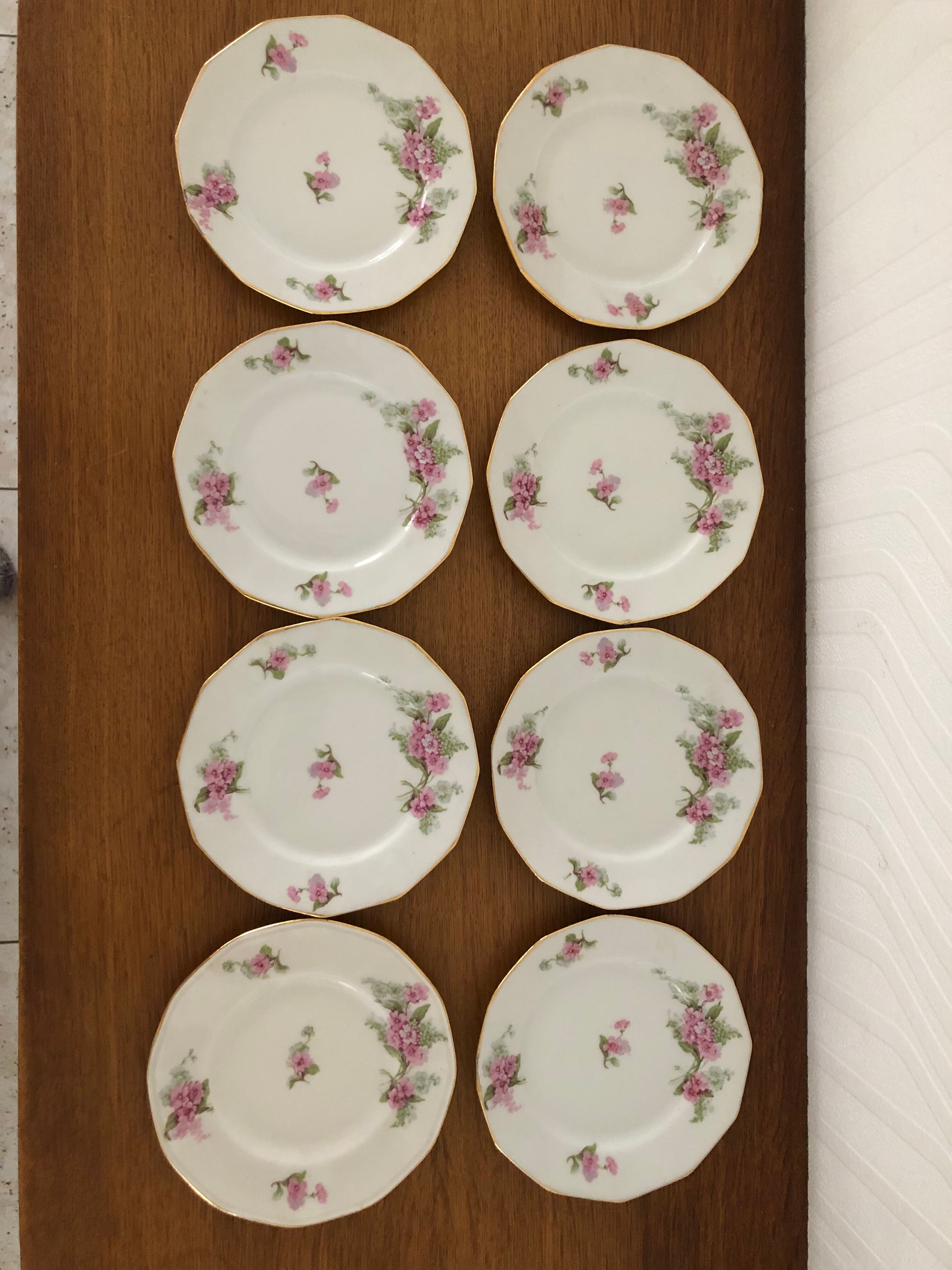 8 Limoges porcelain dessert plates