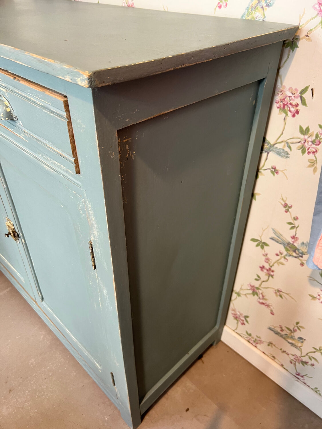 Parisian sideboard with 2 doors