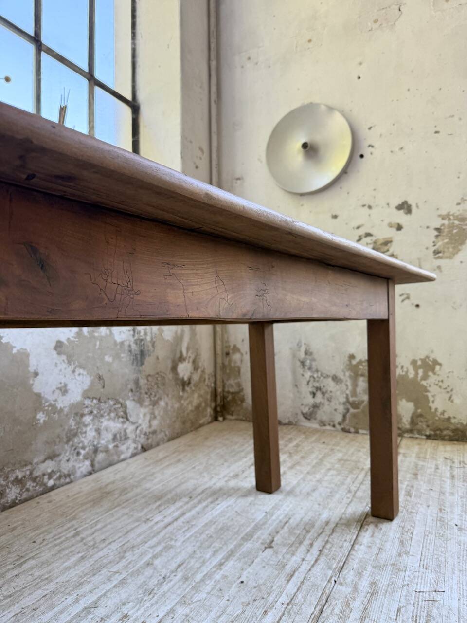 Walnut farmhouse table 2.10m from the 50s