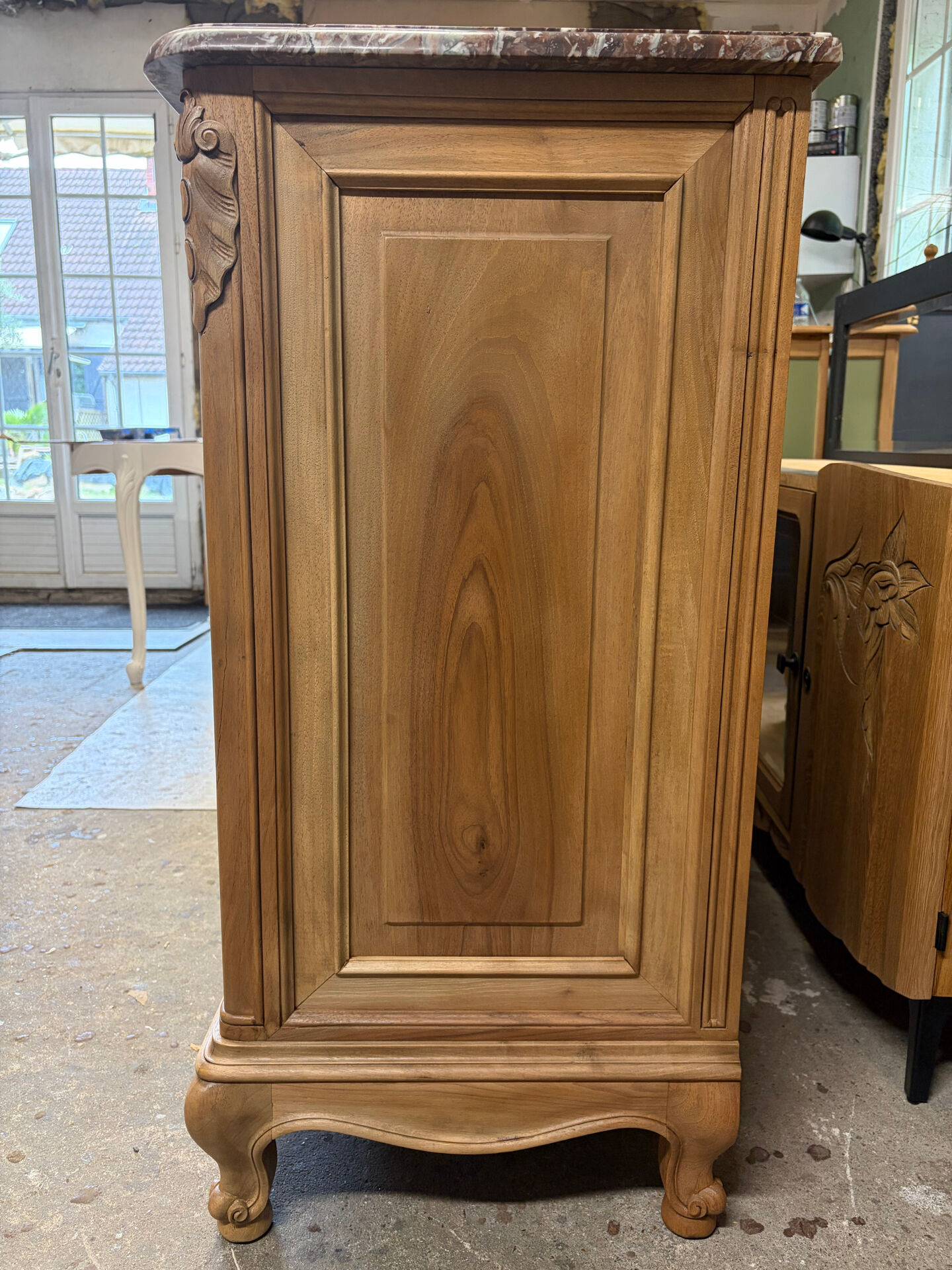 Solid wood sideboard