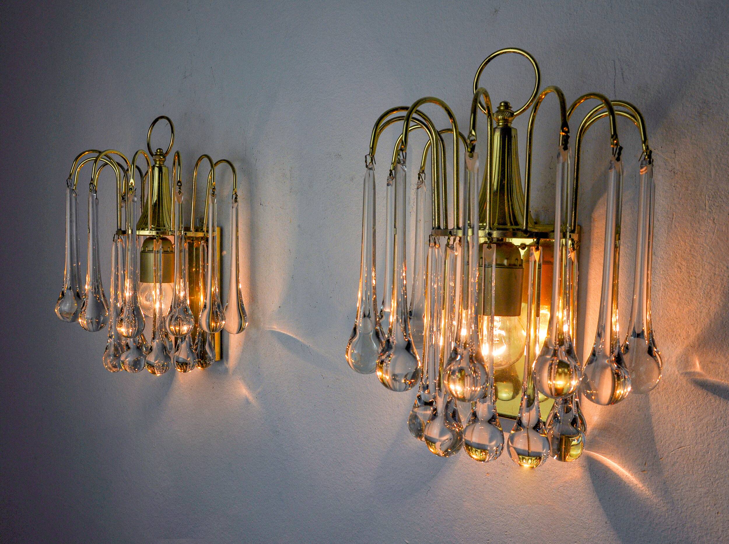 Pair of Venini "drops" wall lights, 2 levels, murano glass, Italy, 1970