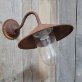 Applique murale French Rusty Barn Lamp