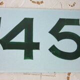 Enamelled and painted plate "10:45"